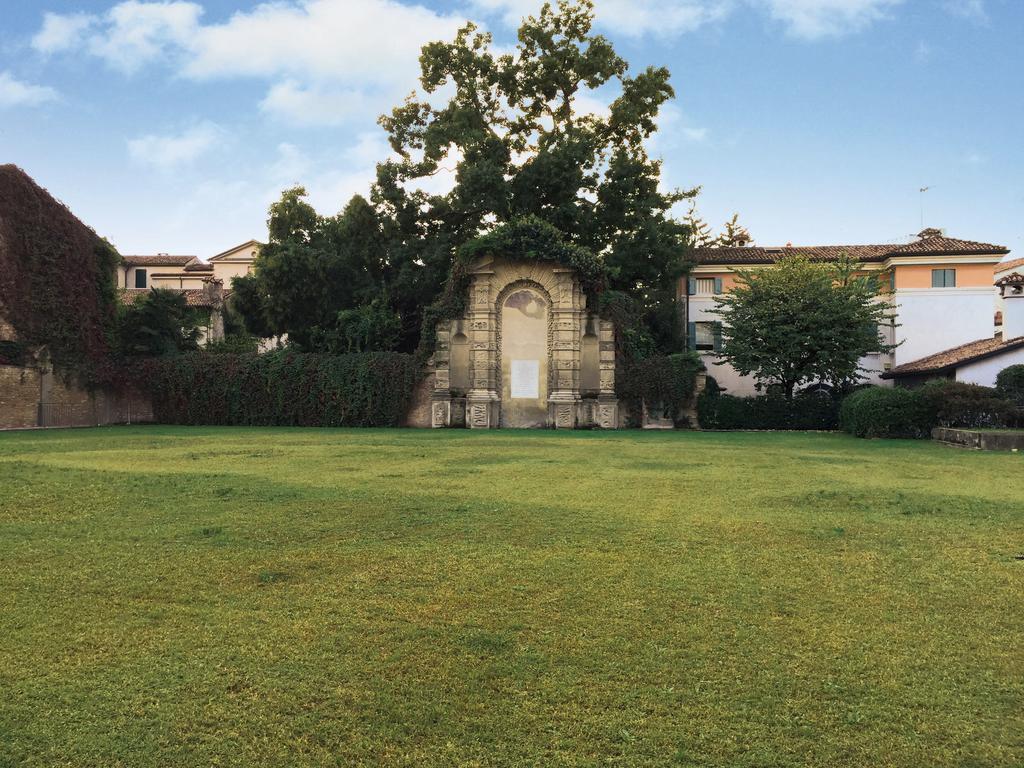 Готель Casa Museo Palazzo Valenti Gonzaga Мантуя Екстер'єр фото