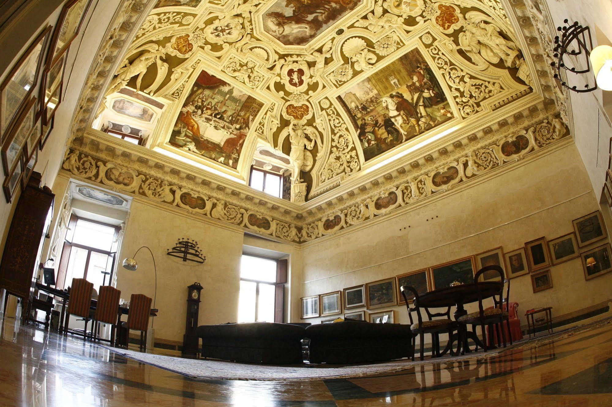 Готель Casa Museo Palazzo Valenti Gonzaga Мантуя Екстер'єр фото